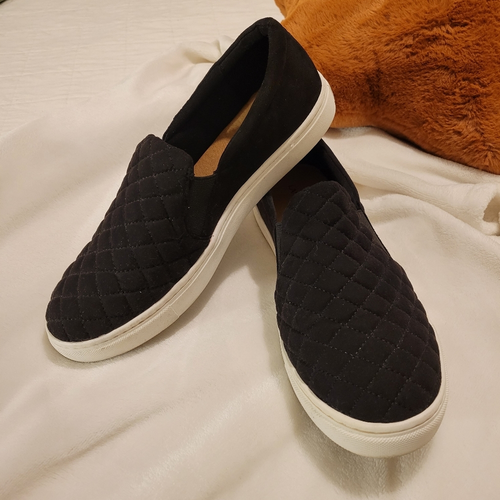 LANE BRYANT Dream Cloud Quilted Slip-on Sneakers